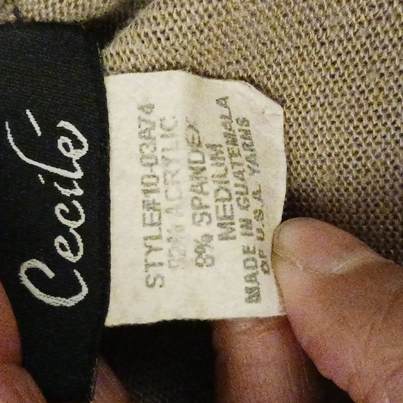 Taupe short sleeve lightweight top - Picture 7 of 8